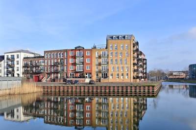 Woning IJsbaankade 31 Huizen