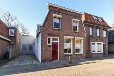 Woning Doctor van Beurdenstraat 24 Kaatsheuvel