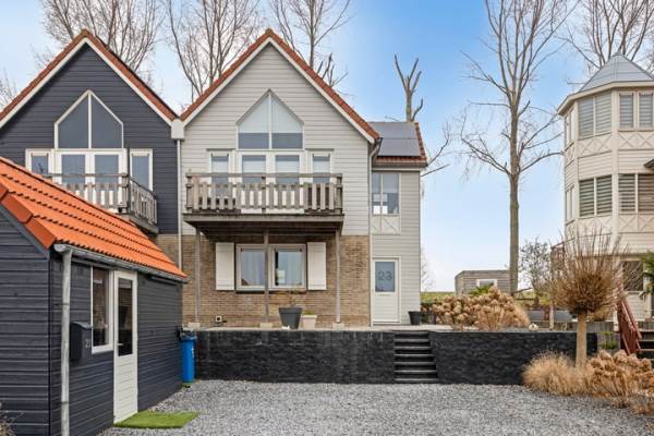 Woning Dieklaan 23 Middelharnis