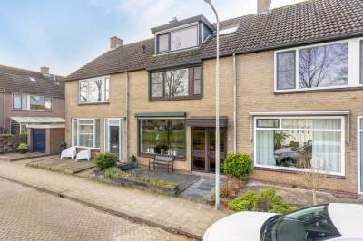 Woning Eikenlaan 5 Puttershoek