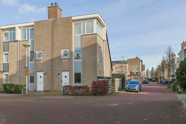 Woning Vuurlaan 33 Alphen aan den Rijn