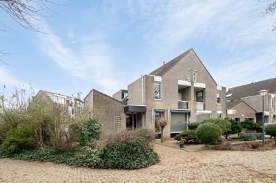 Woning Molenbloem 17 Grave