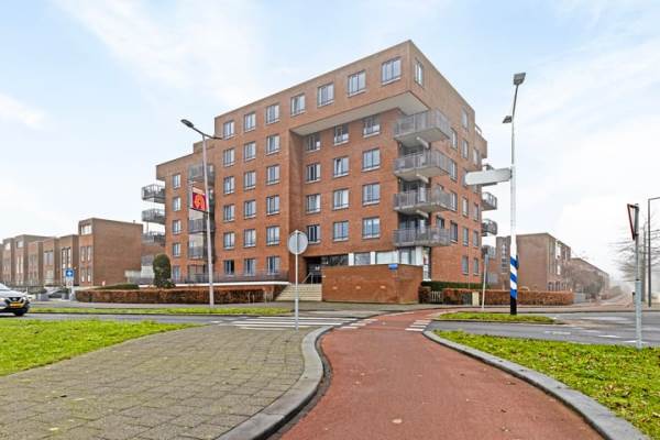 Woning Brandingdijk 152 Rotterdam