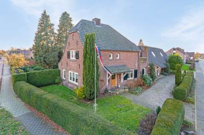 Woning Nassaustraat 1 Beek en Donk