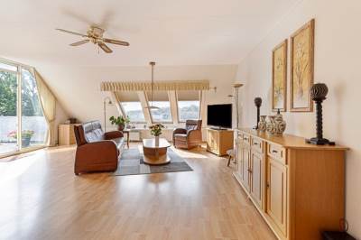 Woning Saskia van Uylenburchlaan 52 Oude Wetering