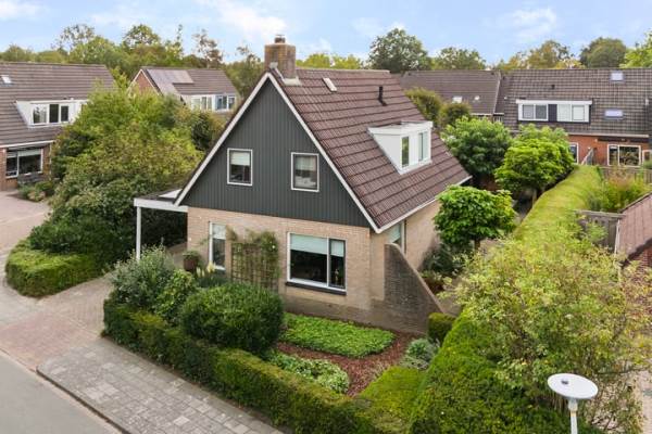 Woning Molenerf 55 Buitenpost