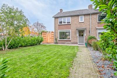 Woning De Ruyterstraat 24 Nijkerk