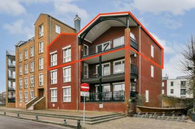 Woning IJsbaankade 189 Huizen