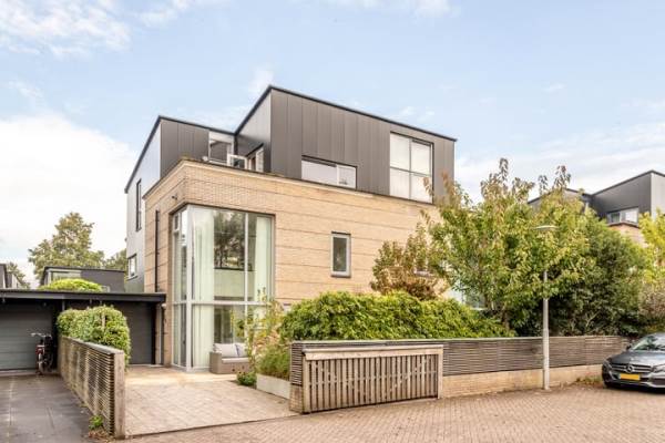 Woning Richard Heubergerhof 16 Utrecht