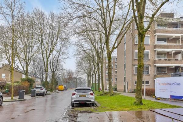Woning J.J. van Deinselaan 362 Enschede