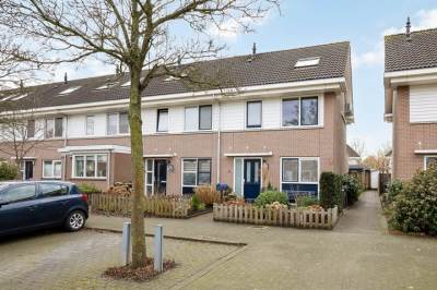 Woning Bachlaan 16 Nieuw-Vennep