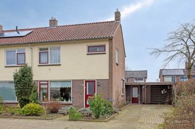 Woning Meindert Hobbemalaan 15 Lochem