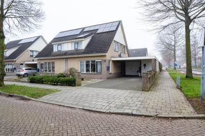 Woning Karel Schaapstraat 2 Vriezenveen