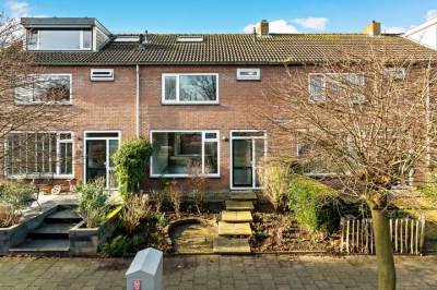 Woning Leeuwerikplantsoen 8 Schipluiden