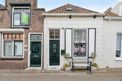 Woning Zuiddijkstraat 18 Brouwershaven