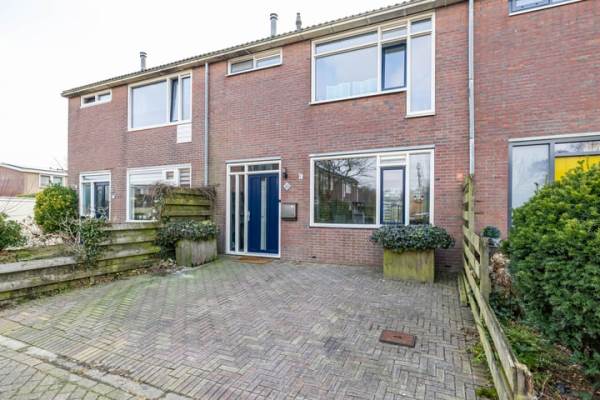 Woning B.H. Broekemastraat 12 Warffum