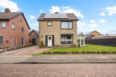 Woning Zuster Cassianastraat 8 Deest