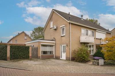 Woning Azaleastraat 22 Beneden-Leeuwen
