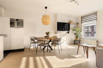 Woning Albert Cuypstraat 1293 Amsterdam