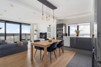 Woning Anna van Buerenplein 137 Den Haag