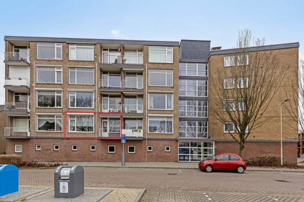 Woning Pastoor van Akenstraat 84 Roosendaal