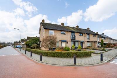 Woning Burgemeester Moorenstraat 1 Reuver