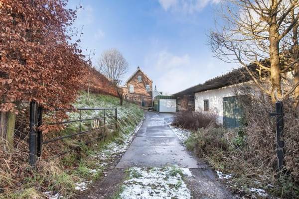 Woning Welhoeksedijk 90 Hoogvliet Rotterdam