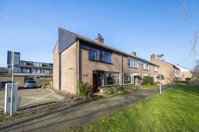 Woning Groenoord 233 Alphen aan den Rijn