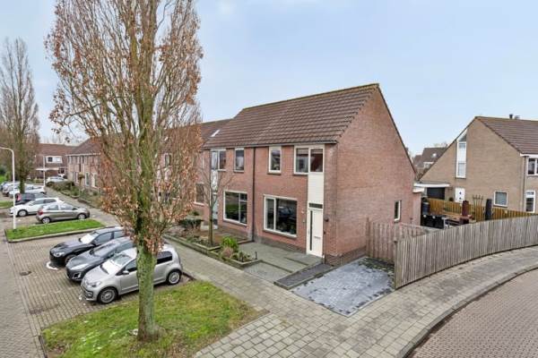 Woning Vogelwikke 16 Sneek