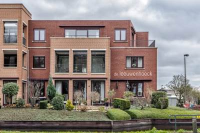 Woning Burgemeester van Oostenweg 1E Bergschenhoek