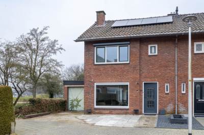 Woning Jan Tooropstraat 15 Almelo