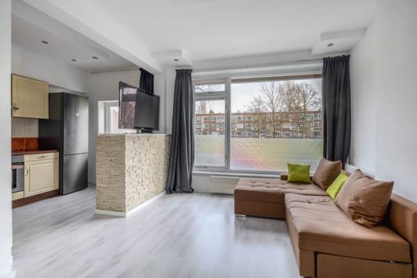 Woning Hogenbanweg 369 Schiedam