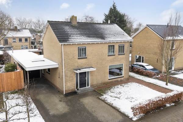 Woning Simke Kloostermanstraat 8 Buitenpost