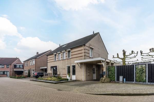 Woning Zicht 31 Vriezenveen