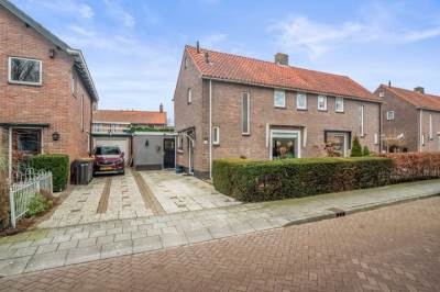 Woning Charlotte de Bourbonstraat 29 Noord-Scharwoude