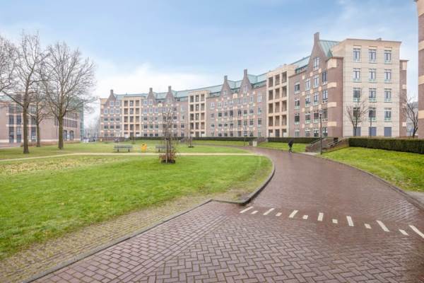 Woning Frans Joseph van Thielpark 117 Helmond