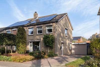 Woning Burg. Hillenaarstraat 7 Appeltern