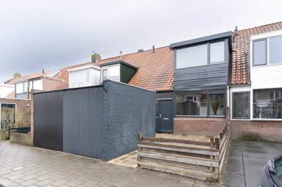 Woning Bernhardstraat 21 Rhoon