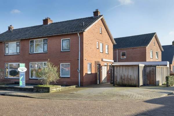 Woning Schoolveldstraat 3 Harbrinkhoek