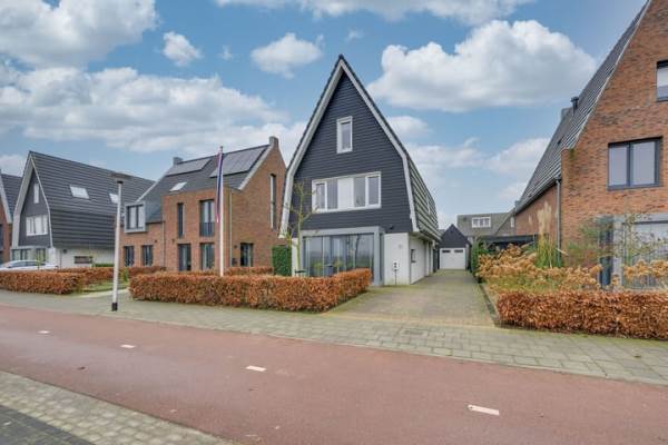 Woning Donkerstraat 126 Etten-Leur