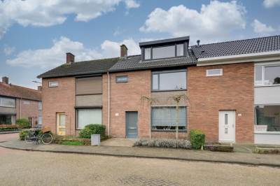 Woning Bosloop 18 Prinsenbeek