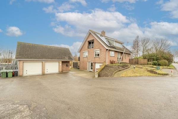 Woning Kooilandsedijk 2 Strijen