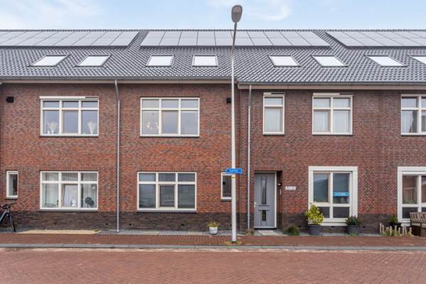 Woning Saffier 57 Roelofarendsveen