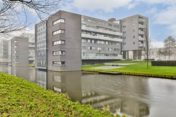 Woning Ladogameerhof 157 Amsterdam