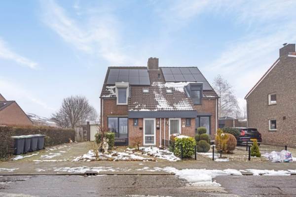 Woning Het Ambacht 87 Brunssum