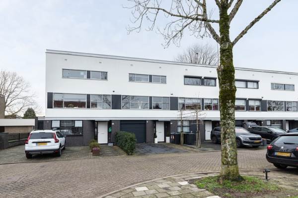 Woning Vrijheer van Eslaan 30 Papendrecht