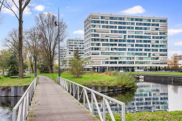 Woning Jan van Zutphenstraat 623 Amsterdam