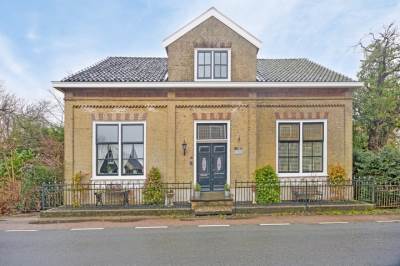 Woning Rijksstraatweg 282 Hellevoetsluis