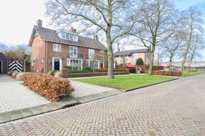 Woning Burgemeester van Grotenhuisstraat 4 Waalwijk