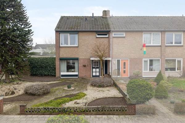 Woning Amerslosestraat 24 Reuver